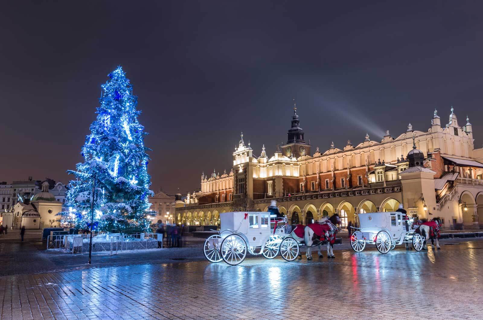 2022/08/Advent-Krakow-7.jpg