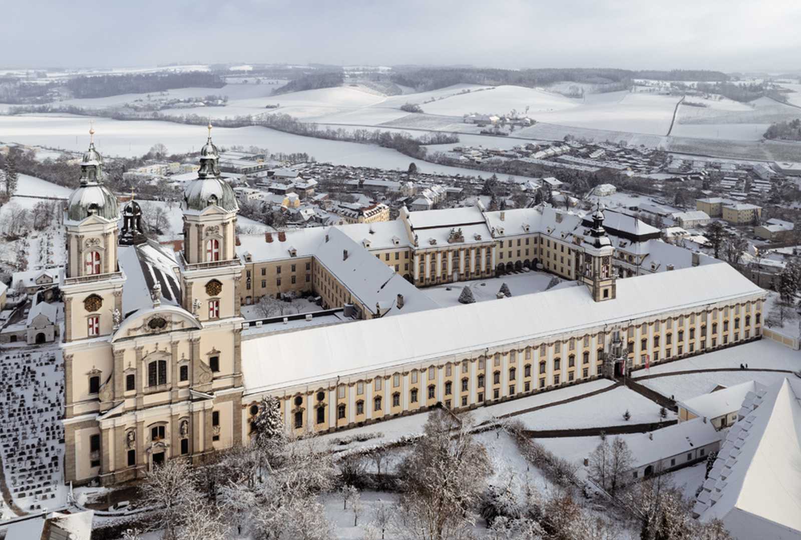 2025/08/Advent-Linz-4.jpg