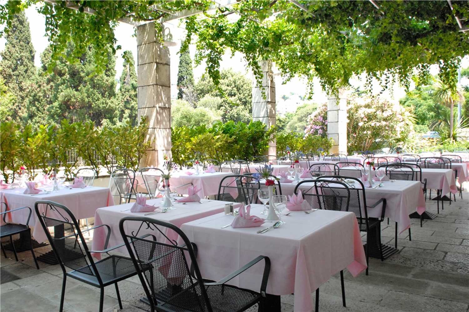 2026/04/Ljetovanje-Hotel-Komodor-Dubrovnik-6.jpg